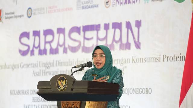 Bunda Cantika saat memberikan sambutan dalam kegiatan&nbsp;Sarasehan yang bertajuk 