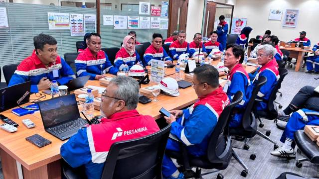 Suasana kunjungan PT Pertamina Gas Negara (PGN) Sales Operation Region (SOR) 3 melaksanakan kunjungan kerja ke PT Pertamina EP Cepu (PEPC) Zona 12, Rabu (10/6). Foto : dok./Rinna H.