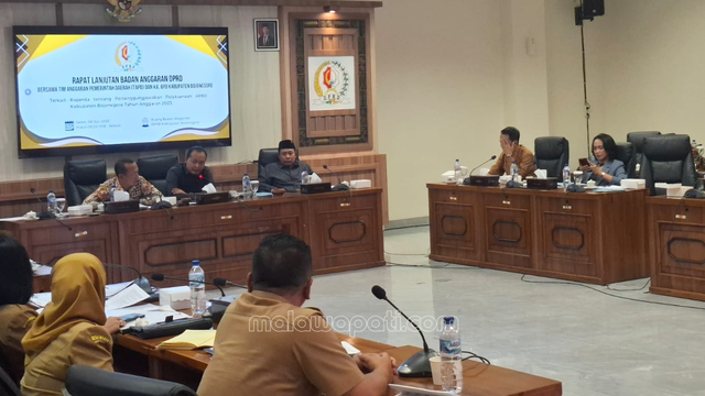 DPRD Bojonegoro Kritik Pedas Pemkab Terkait Rumitnya Perizinan, Abdulloh Umar : Layanan Satu Pintu Tapi Prakteknya Banyak Pintu