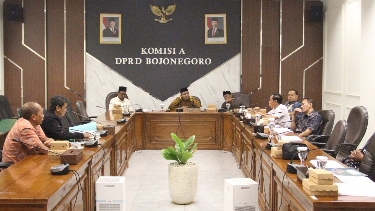 Polemik Lahan RPH Banjarsari Bergulir Dimeja Komisi A DPRD Bojonegoro