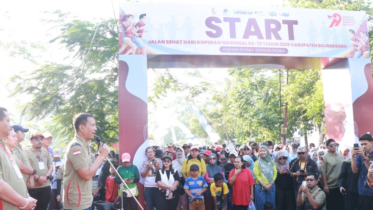 Ribuan Masyarakat Padati Pasar Wisata Saat Peringati Hari Koperasi ke-79