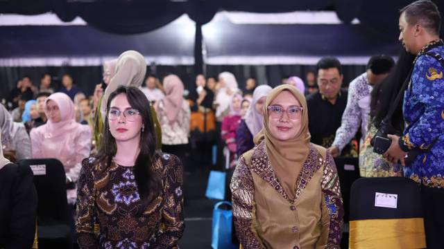 Beroperasinya Mini LNG Plant Tuban Diharapkan Wakil DPRD Provinsi Jatim Sri Wahyuni Berdampak Positif Bagi Warga