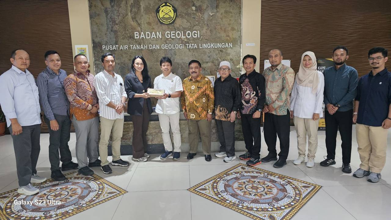 Komisi B DPRD Bojonegoro Datangi Kementerian ESDM Untuk Goalkan Izin 92 Titik Sumur Bor